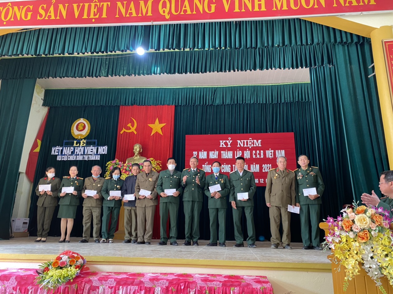 Lễ kỷ niệm 32 năm ngày thành lập Hội cựu chiến binh Việt Nam